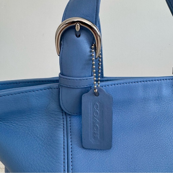 Coach Vintage Waverly Tote 4133 Blue Periwinkle Glovetanned Leather 1997 RARE - Picture 2 of 14